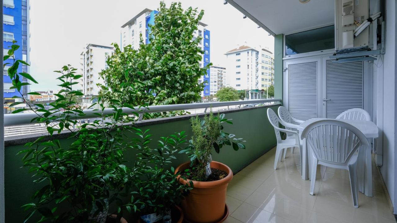 Ellierose Apartment Ponta Delgada  Luaran gambar